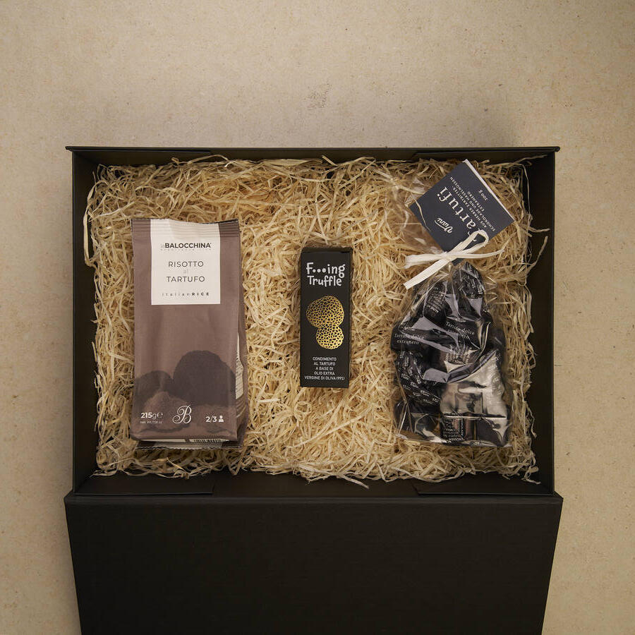 Geschenkbox Trüffelglück klein, geöffnet: Risotto al Tartufo, Trüffelöl und Tartufi Extraneri
