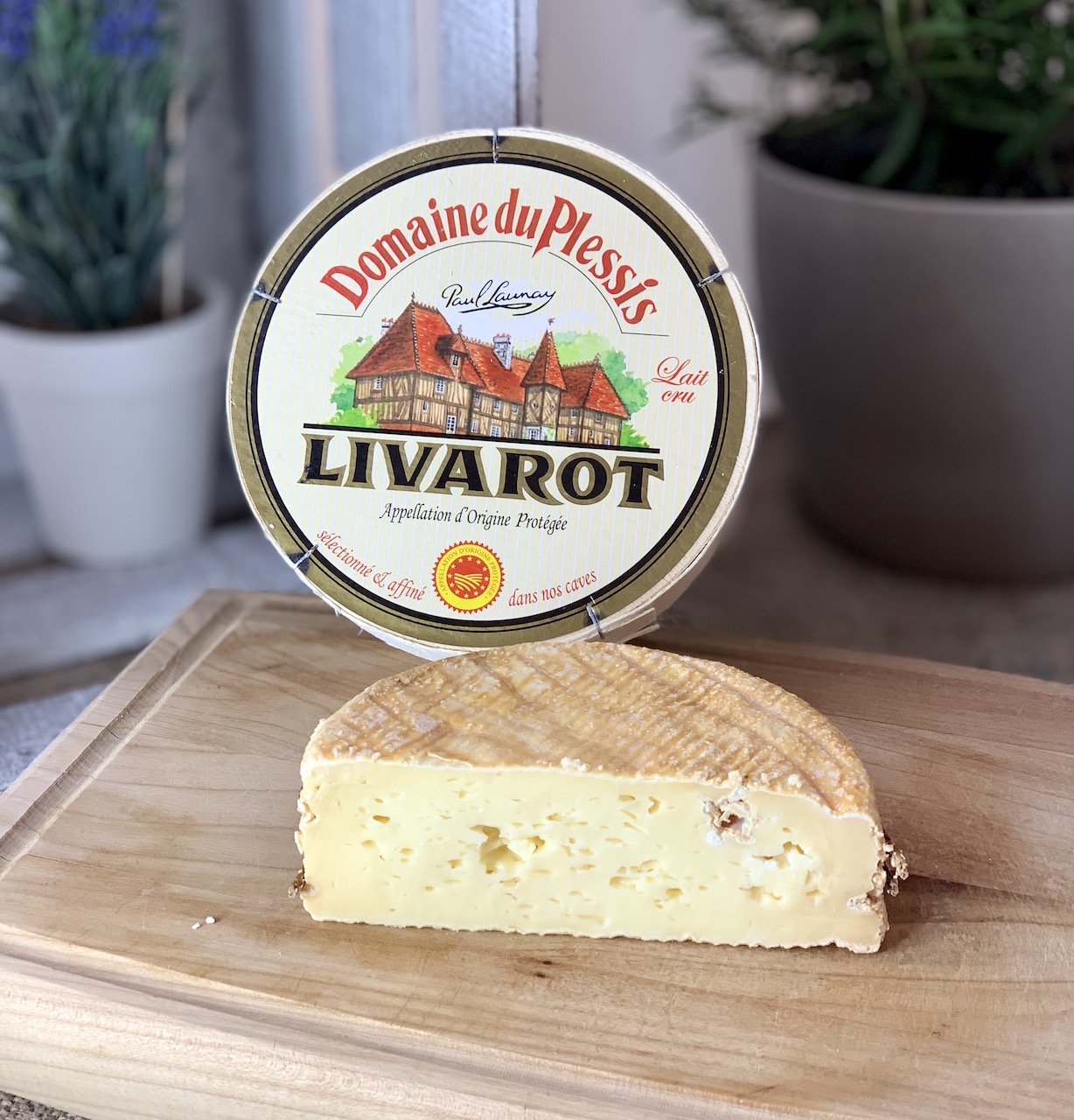 LIVAROT CRU - Handgeschöpfter Rotkultur-Käse aus der Normandie